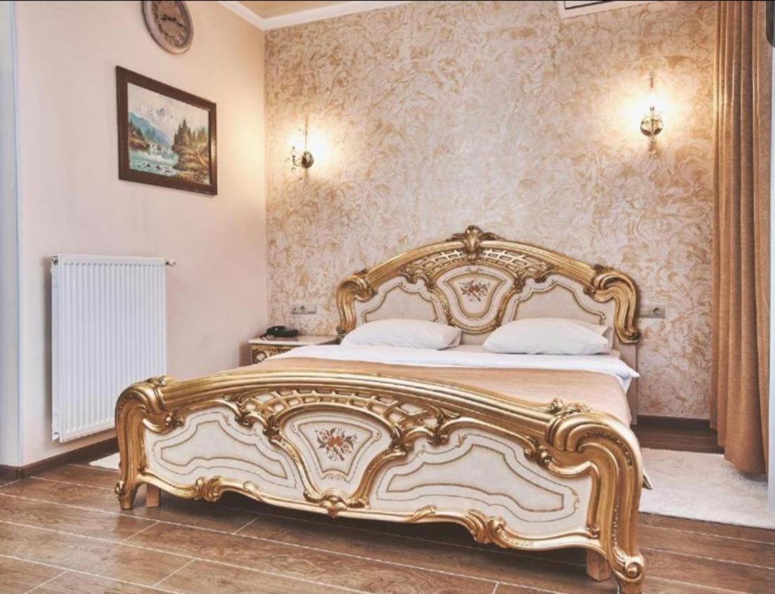 Готель Ангел На Великій Кільцевій Sofiivska Borshchahivka Buitenkant foto
