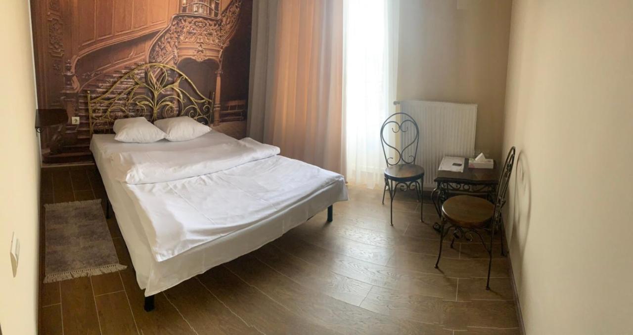 Готель Ангел На Великій Кільцевій Sofiivska Borshchahivka Buitenkant foto